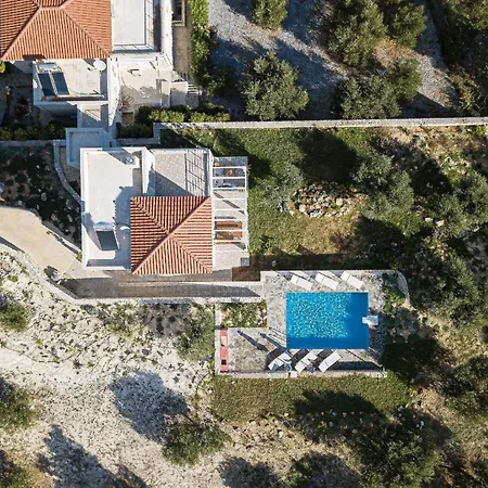 Komfort-villa Mit Privatem Pool Feriehus Agia Triada